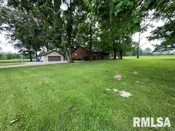 18191 Old Frankfort Rd, West Frankfort, IL 62896