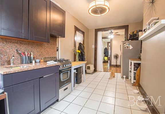 3rd image of 145 9th St #1B