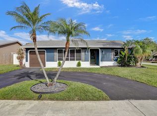8501 NW 53rd St, Lauderhill, FL 33351