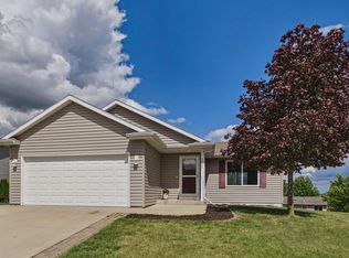 5232 Kingsbury Pl NW, Rochester, MN 55901