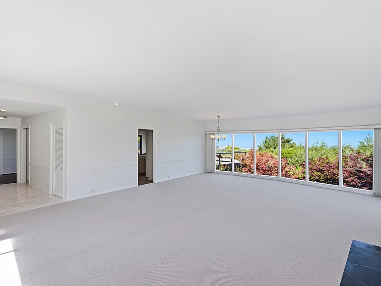 1806 Sebastian Dr — Photo 36