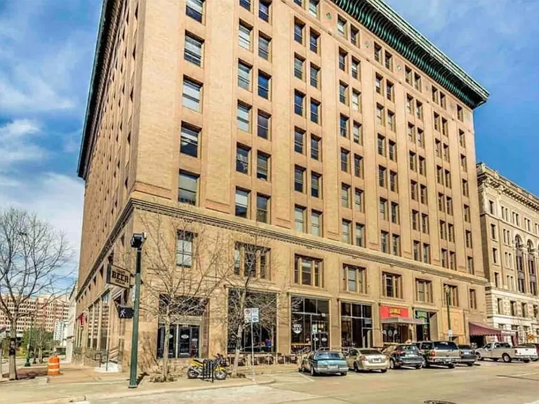 915 Franklin St #5H — Photo 13