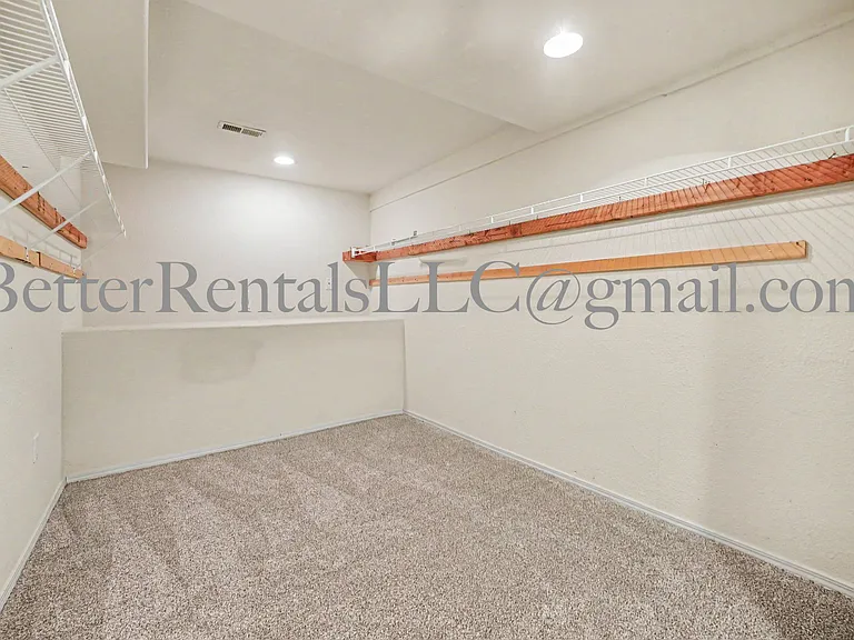 bonus room or office
