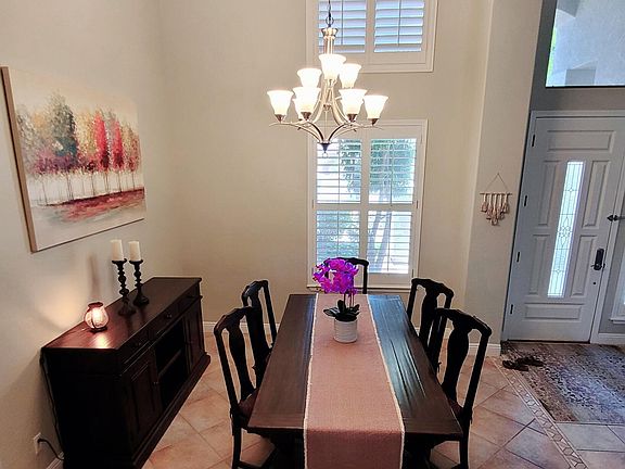 5th image of 1681 S KAREN Drive