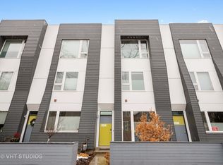 2634 N Ridgeway Ave, Chicago, IL 60647