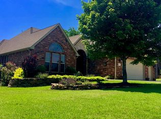 301 NE Marina Dr, Bentonville, AR 72712