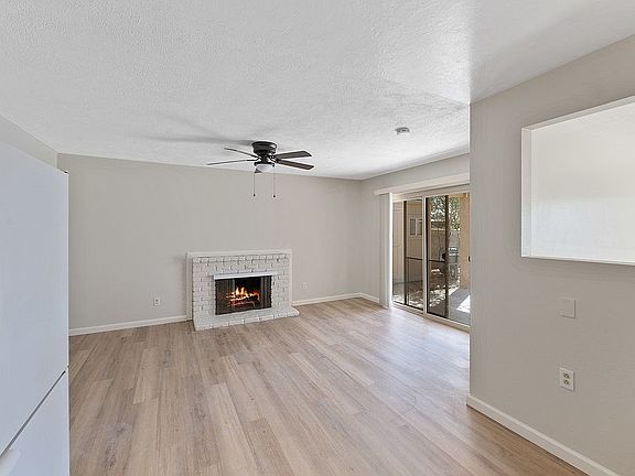3rd image of 5716 Avenida La Mirada NW