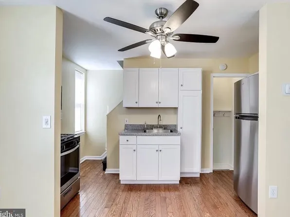 212 Lloyd St, Baltimore, MD 21202