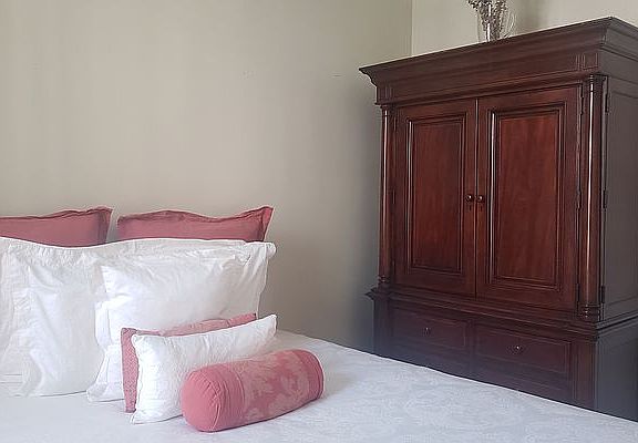 4th image of 622 W 114th St APT 52