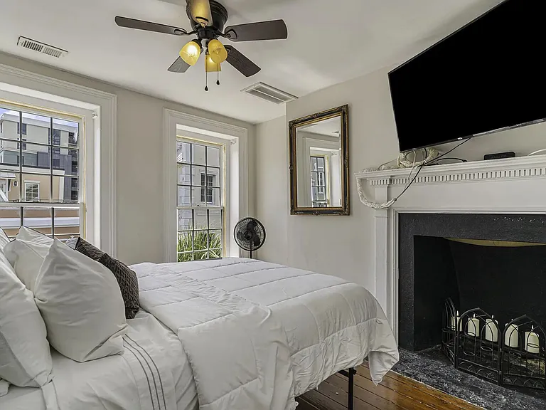 342 King St — Photo 7