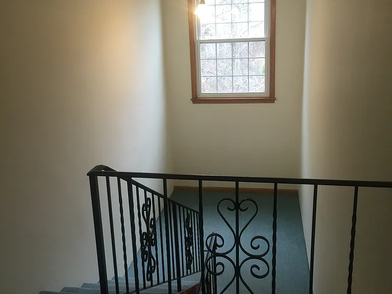 Upper County Rd — Photo 12