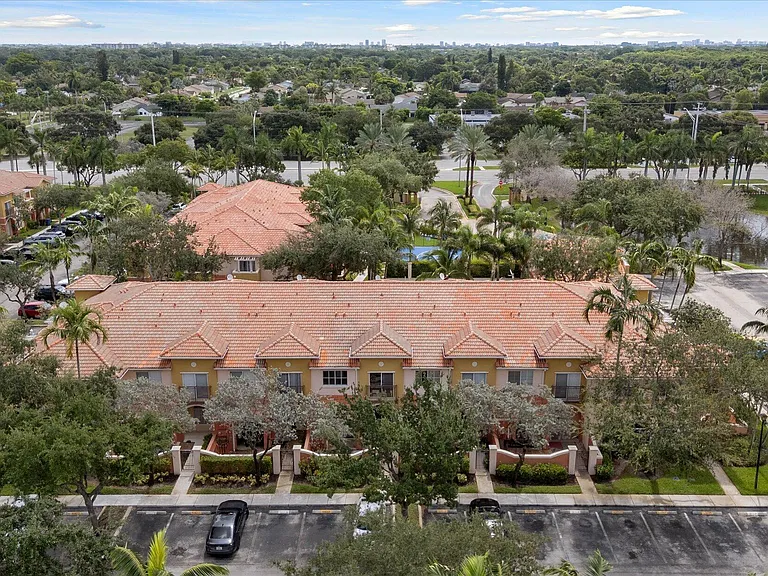 1204 Santa Catalina Ln — Photo 48