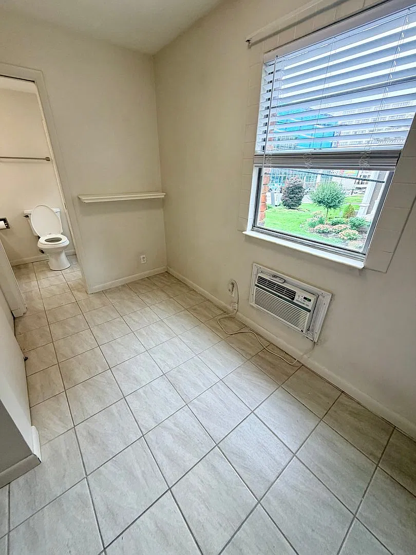 Cozy Studio Apartment in Downtown Lexington! — Photo 3