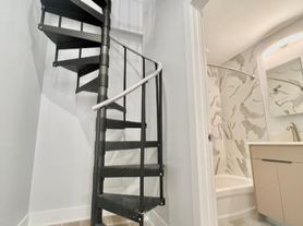 3839 Wallace St, Philadelphia, PA