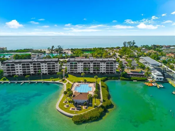 8897 Midnight Pass Rd APT 105, Sarasota, FL 34242