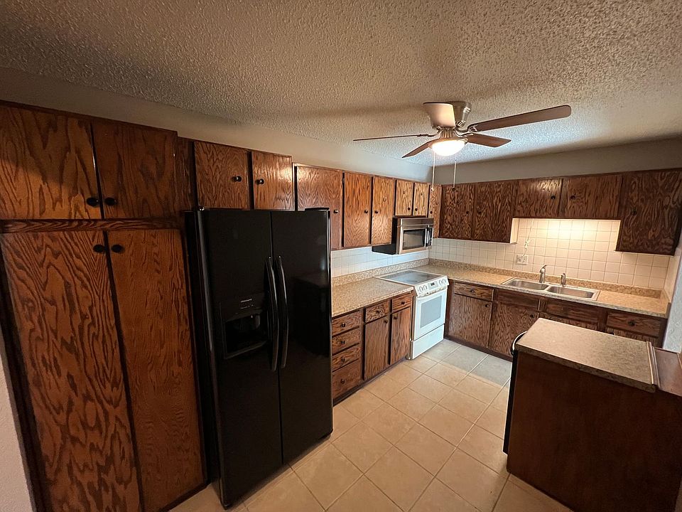 1st image of 312 W Alabama Ave #23