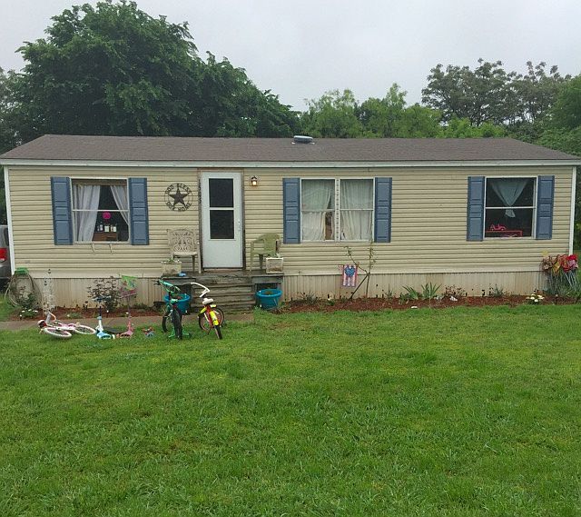 1st image of 1505 Lands End St