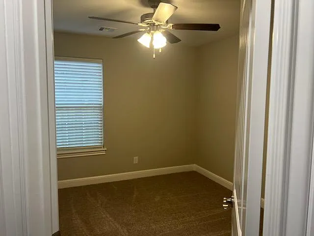 1123 S Porter Ave — Photo 10