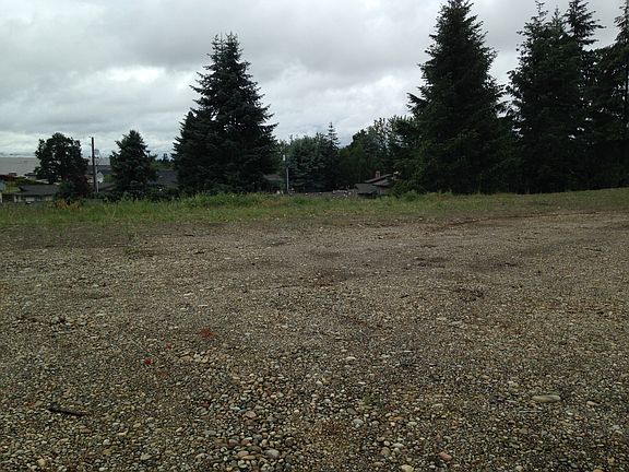 4th image of Xxx 202nd St Ct E