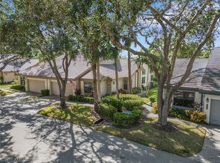 27128 Kindlewood Ln, Bonita Springs, FL 34134