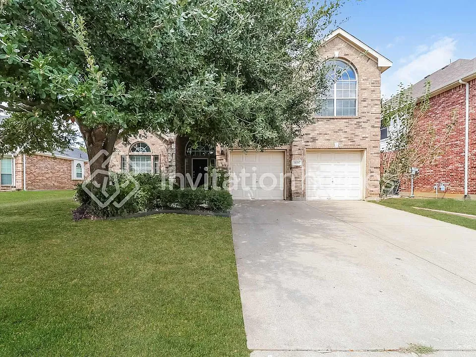 1406 Chateau Ln