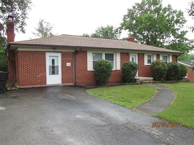 1st image of 1140 Vivian Ave NW