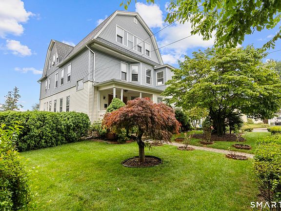 3rd image of 290-292 Grandview Terrace