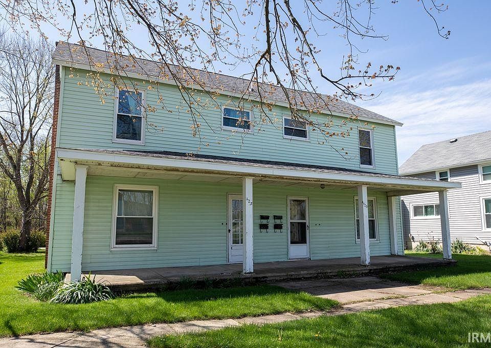 2nd image of 423 Lake Ave