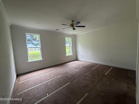 4th image of 313 Sweet Harvest Rd