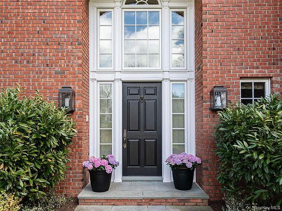 3rd image of 90 Elderfields Road