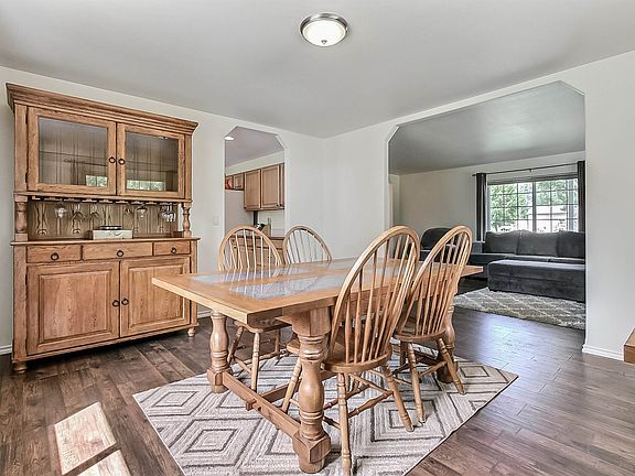 4th image of 16147 159th Ln SE