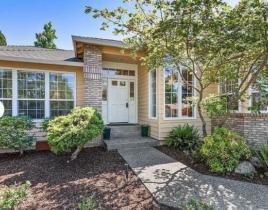 1st image of 2324 Black Oak Way