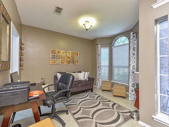 5th image of 7808 Park Downs Dr