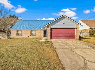 103 Nicole Ln, Crestview, FL 32539