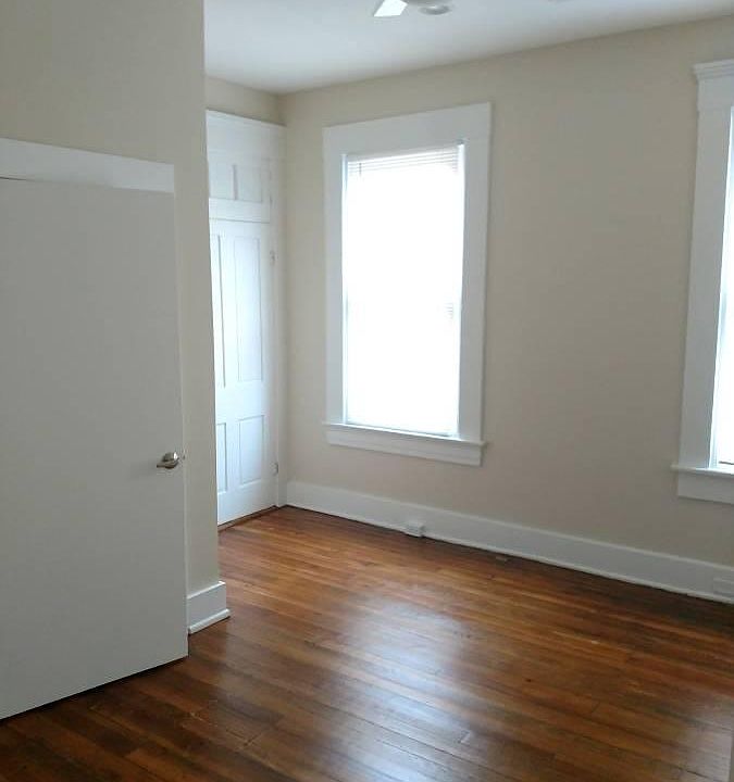 2nd image of 286 W McMicken Ave #5