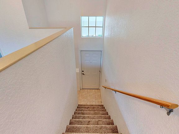 Main landing/foyer