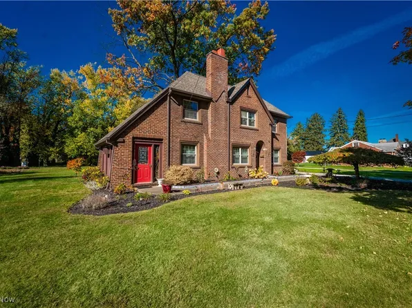915 Raff Rd SW, Canton, OH 44710