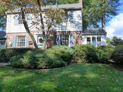 176 Voorhis Ave, River Edge, NJ, 07661