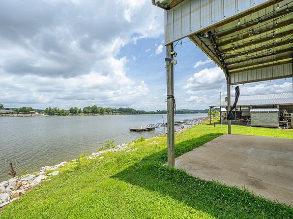 3rd image of 987 River Front Dr Lot 121