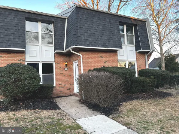 1141 Harbour Dr, Palmyra, NJ 08065