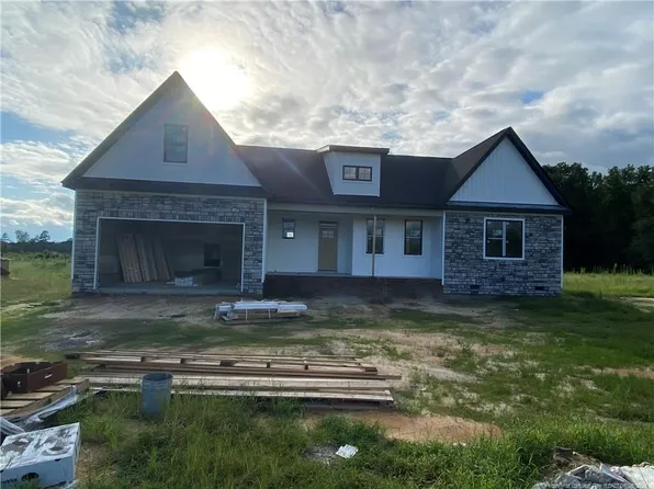 568 C P Stewart Rd, Lillington, NC 27546