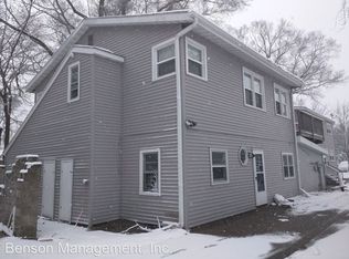 1805 Caroline St APT A, La Crosse, WI 54603