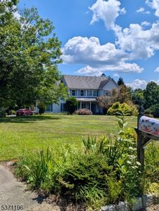 5 Edgewood Ter, Randolph, NJ, 07869