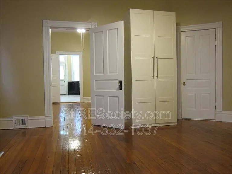 3849 Juniata St — Photo 5