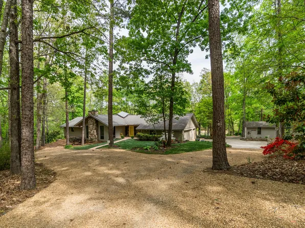 2111 Coleman Pl, Henderson, NC 27536