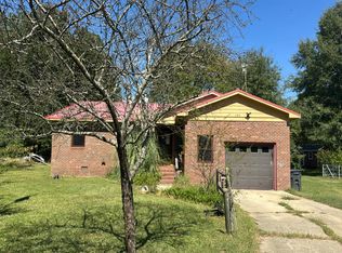 139 Eulon Loop, Raeford, NC 28376