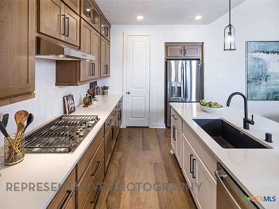 3rd image of 9517 Boathouse Dr
