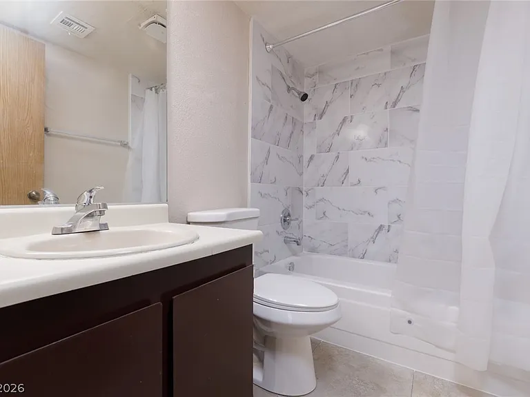 2674 Bryandouglas Dr #B — Photo 11