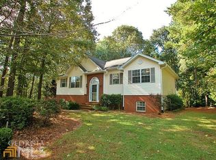 5024 Farmbrook Ln, Gainesville, GA 30507