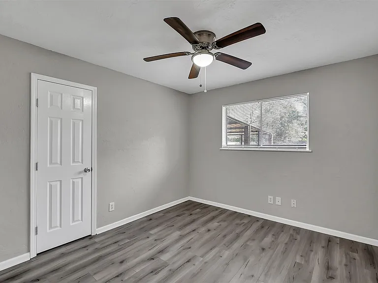 29806 Lazy Ln — Photo 15